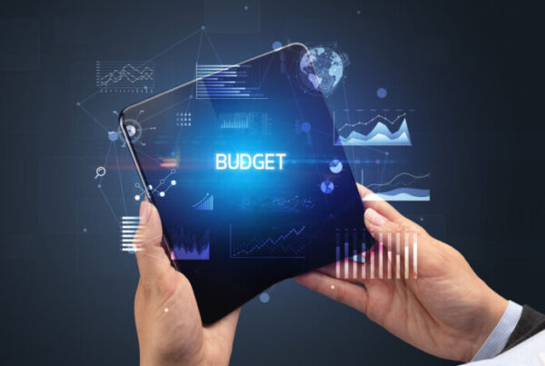 Budget apps for engaged couples