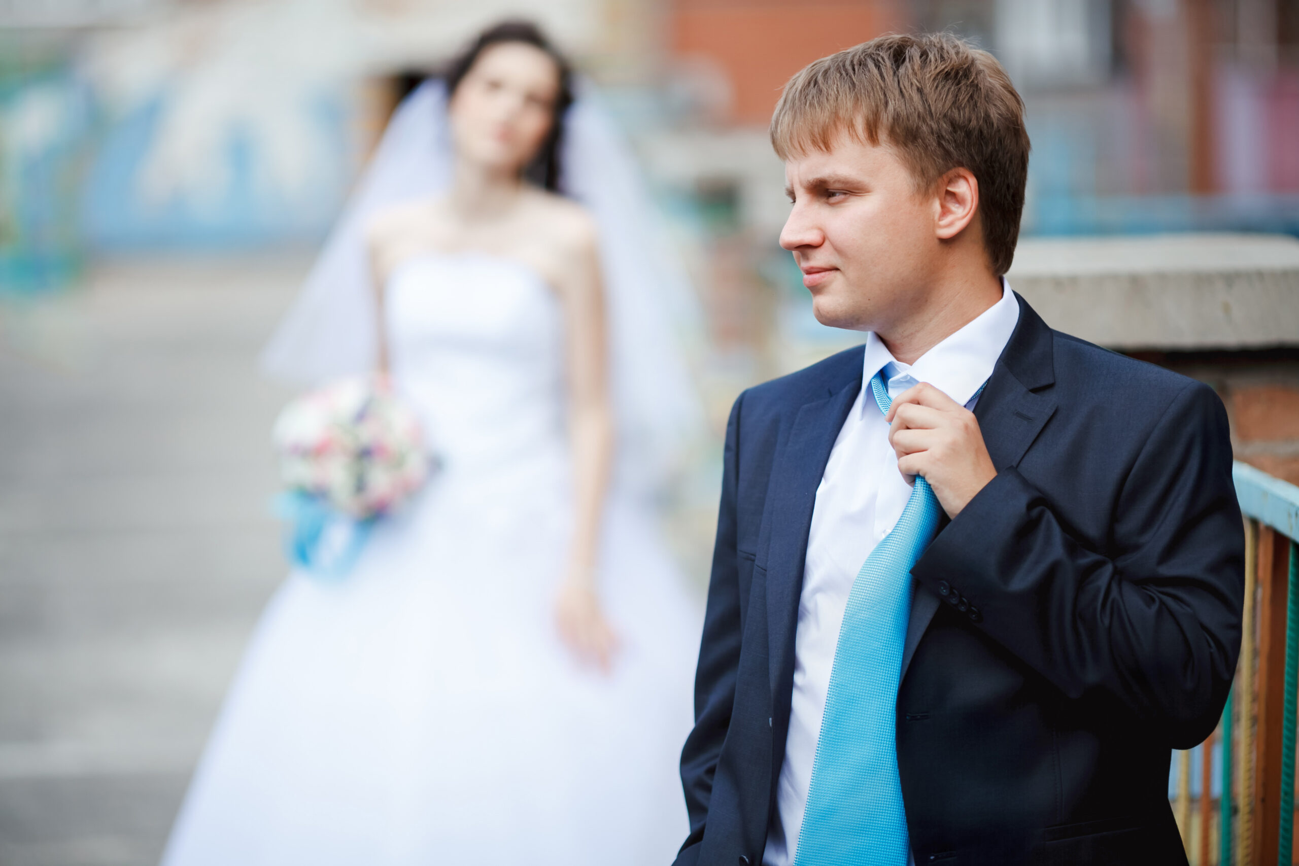 Groom’s guide to suits in hot weather