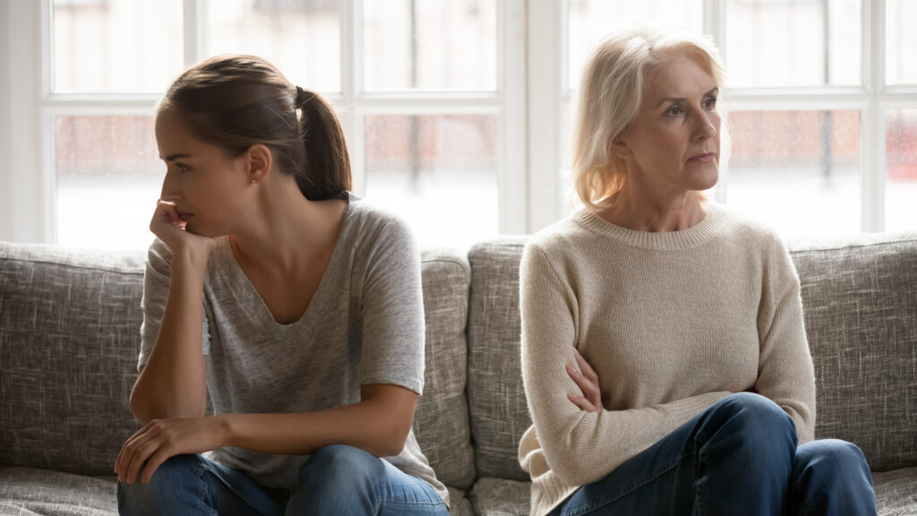 mother/daughter wedding conflict